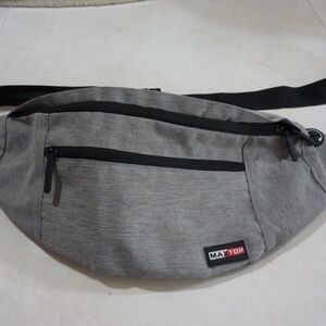MAXTOP Large Crossbody Fanny Pack with 4-Zipper Pockets  Sports GREY